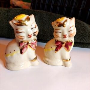 Vintage* Rare 40s Shawnee Puss n Boots Salt and Pepper Shakers